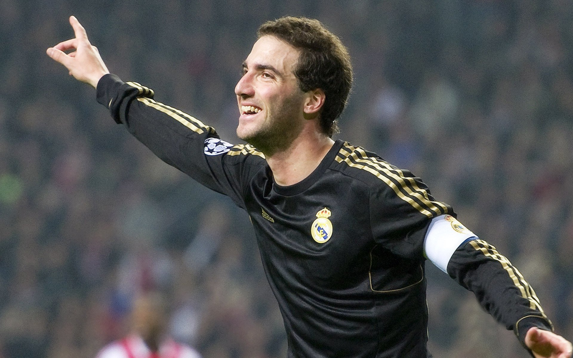 “英超争冠烽火燎原，胜负关系到最终排名”，英超实力分析